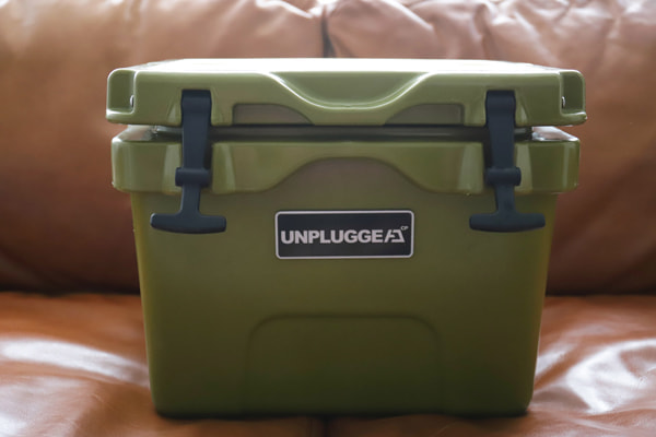 UNPLUGGED CAMP(アンプラグドキャンプ)クーラーボックス15QT