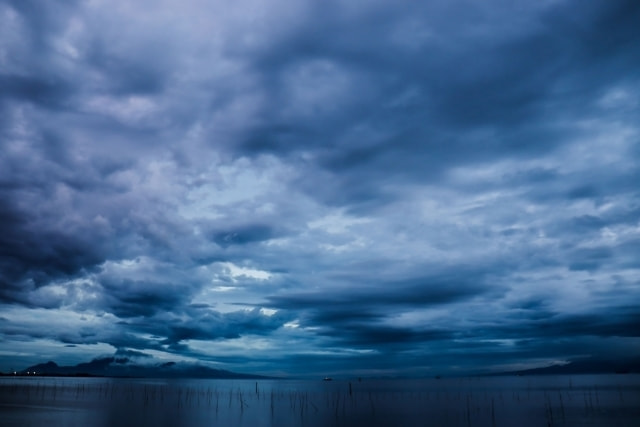 雨 海釣り 釣れる