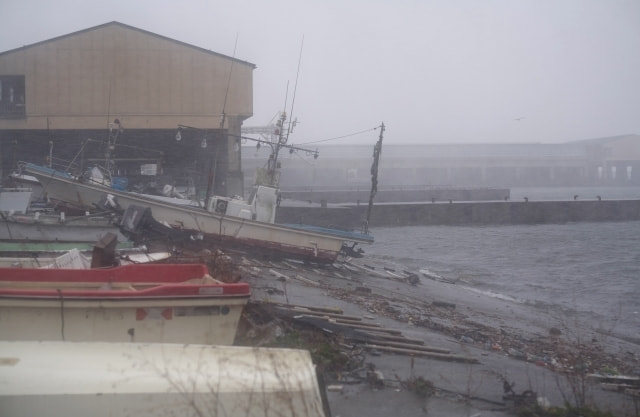 雨 海釣り 釣れる
